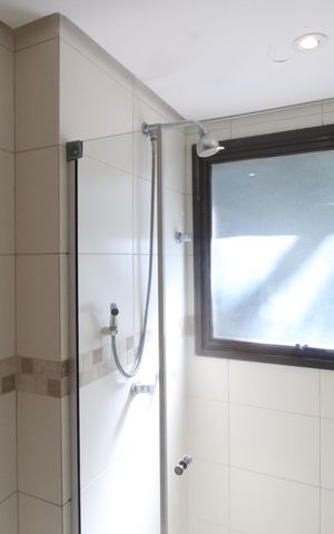 Apartamento à venda com 220m², 3 quartos e 2 vagasBanheiro