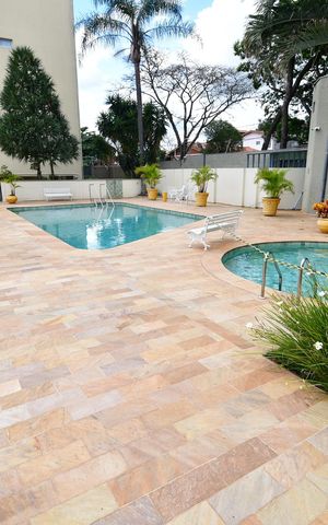 Apartamento à venda com 85m², 3 quartos e 2 vagasÁrea comum - Piscina