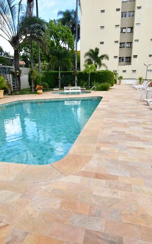 Apartamento à venda com 85m², 3 quartos e 2 vagasÁrea comum - Piscina
