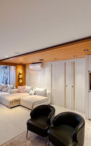 Apartamento à venda com 147m², 3 quartos e 2 vagas Apartamento à venda com 147m², 3 quartos e 2 vagasSala