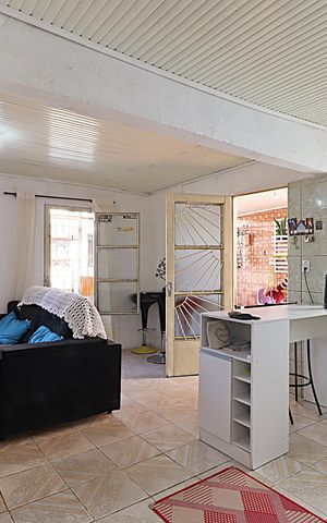 Casa para alugar com 98m², 1 quarto e 2 vagasSala/Cozinha
