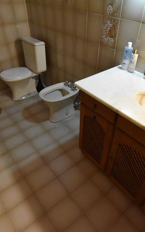 Casa para alugar com 280m², 6 quartos e 4 vagasBanheiro 3