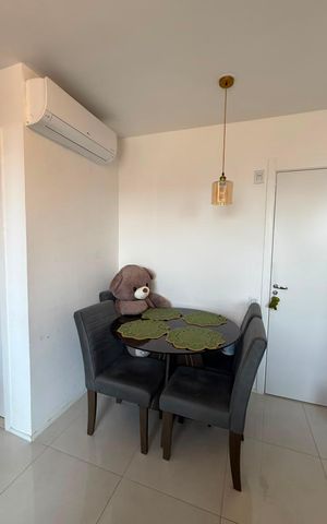 Apartamento à venda com 43m², 2 quartos e 1 vaga Apartamento à venda com 43m², 2 quartos e 1 vagaSala de Jantar