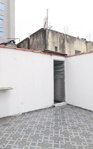 Casa para alugar com 90m², 2 quartos e 1 vaga