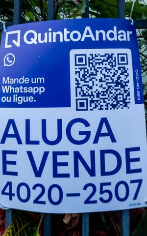 Casa à venda com 180m², 3 quartos e 4 vagasPlaca 