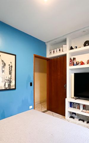 Casa à venda com 230m², 3 quartos e 2 vagas Casa à venda com 230m², 3 quartos e 2 vagasQuarto 2