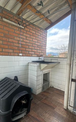 Casa para alugar com 70m², 2 quartos e 1 vaga Casa para alugar com 70m², 2 quartos e 1 vagaÁrea de Serviço