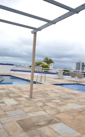Apartamento para alugar com 92m², 3 quartos e 2 vagasÁrea comum - Piscina
