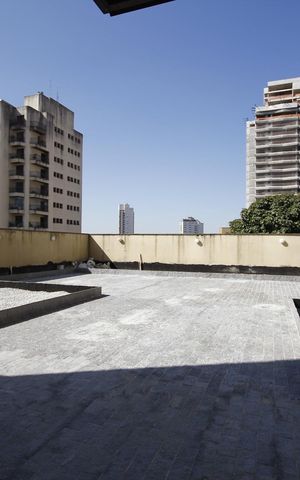 Apartamento à venda com 78m², 1 quarto e 1 vagaÁrea comum