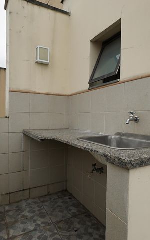 Apartamento à venda com 78m², 1 quarto e 1 vagaÁrea de Serviço