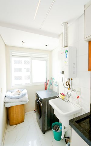 Apartamento para alugar com 73m², 2 quartos e 1 vagaÁrea de Serviço