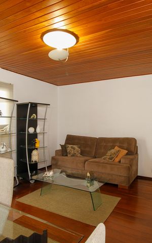 Apartamento para alugar com 85m², 3 quartos e 1 vaga Apartamento para alugar com 85m², 3 quartos e 1 vagaSala de Estar e Jantar
