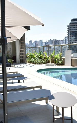 Studio à venda com 28m², 1 quarto e sem vagaÁrea comum - Piscina