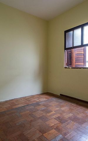 Casa para alugar com 284m², 4 quartos e 1 vaga Casa para alugar com 284m², 4 quartos e 1 vagaSuíte 3