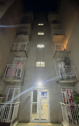 Apartamento à venda com 49m², 2 quartos e 1 vaga Apartamento à venda com 49m², 2 quartos e 1 vagaFachada