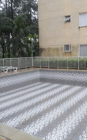Apartamento para alugar com 51m², 2 quartos e 1 vaga Apartamento para alugar com 51m², 2 quartos e 1 vagaÁrea comum - Piscina