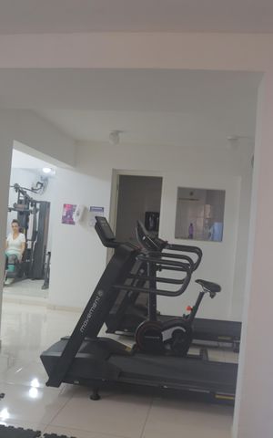 Apartamento para alugar com 51m², 2 quartos e 1 vaga Apartamento para alugar com 51m², 2 quartos e 1 vagaÁrea comum - Academia