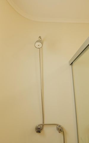 Apartamento para alugar com 230m², 5 quartos e 3 vagasBanheiro suíte 4