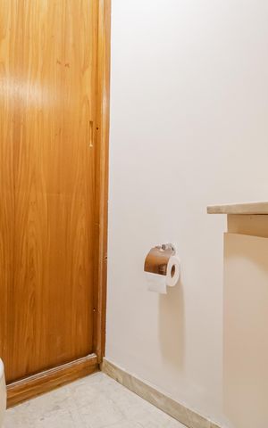 Apartamento para alugar com 230m², 5 quartos e 3 vagasLavabo