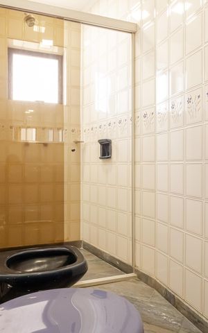 Apartamento para alugar com 230m², 5 quartos e 3 vagasBanheiro suíte 2