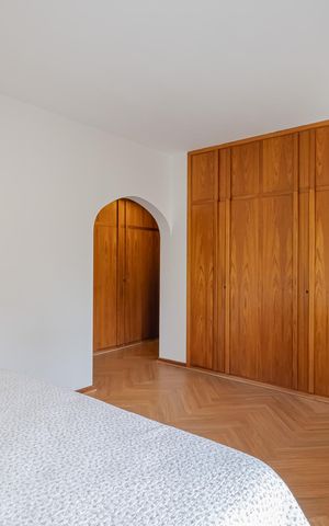 Apartamento para alugar com 230m², 5 quartos e 3 vagasSuíte 4