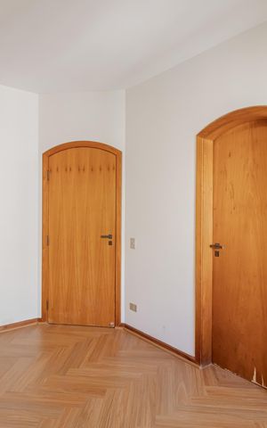 Apartamento para alugar com 230m², 5 quartos e 3 vagasSuíte 2