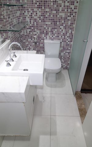 Apartamento à venda com 92m², 2 quartos e 1 vagaBanheiro 1