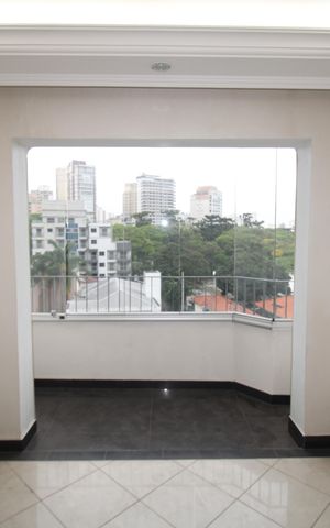 Apartamento à venda com 92m², 2 quartos e 1 vagaSala