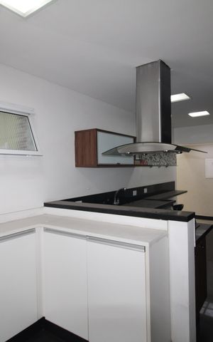 Apartamento à venda com 92m², 2 quartos e 1 vagaCozinha / Área de Serviço