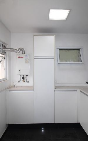 Apartamento à venda com 92m², 2 quartos e 1 vagaCozinha / Área de Serviço