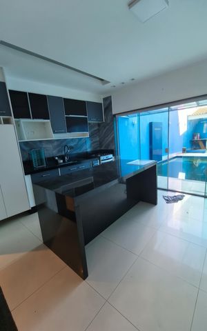 Casa para alugar com 250m², 3 quartos e 2 vagas Casa para alugar com 250m², 3 quartos e 2 vagasCozinha