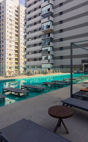 Studio à venda com 32m², 1 quarto e 1 vaga Studio à venda com 32m², 1 quarto e 1 vagaÁrea comum - Piscina