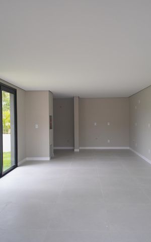 Casa à venda com 118m², 3 quartos e 2 vagasSala/Cozinha