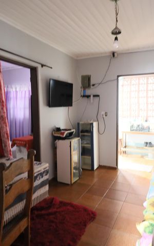 Casa à venda com 155m², 2 quartos e 4 vagasSala