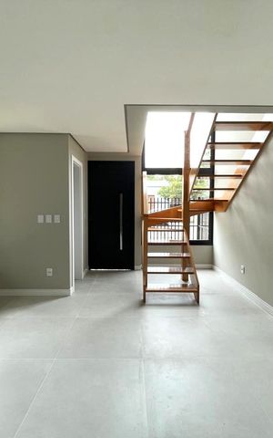 Casa à venda com 118m², 3 quartos e 2 vagas