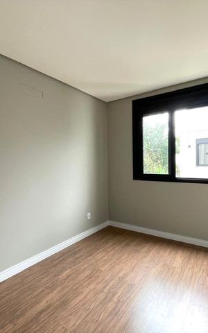 Casa à venda com 118m², 3 quartos e 2 vagas