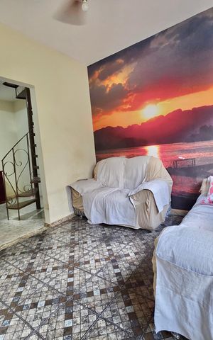 Casa para alugar com 220m², 3 quartos e sem vaga Casa para alugar com 220m², 3 quartos e sem vagaSala