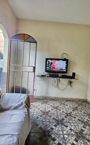 Casa para alugar com 220m², 3 quartos e sem vaga Casa para alugar com 220m², 3 quartos e sem vagaSala