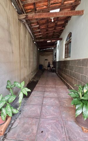 Casa para alugar com 220m², 3 quartos e sem vaga Casa para alugar com 220m², 3 quartos e sem vagaÁrea da casa