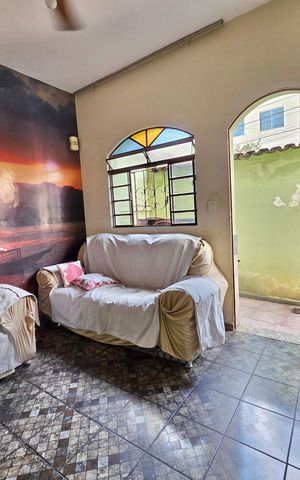 Casa para alugar com 220m², 3 quartos e sem vaga Casa para alugar com 220m², 3 quartos e sem vagaSala