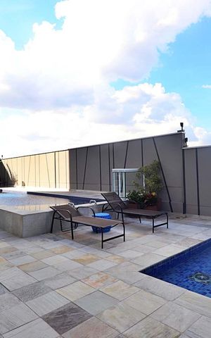 Apartamento à venda com 79m², 2 quartos e 2 vagas Apartamento à venda com 79m², 2 quartos e 2 vagasPiscina