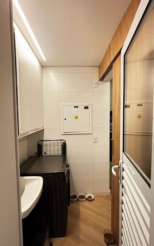 Apartamento à venda com 79m², 2 quartos e 2 vagas Apartamento à venda com 79m², 2 quartos e 2 vagasÁrea de Serviço - Varanda
