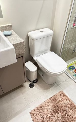 Apartamento à venda com 79m², 2 quartos e 2 vagas Apartamento à venda com 79m², 2 quartos e 2 vagasBanheiro da Suíte 2