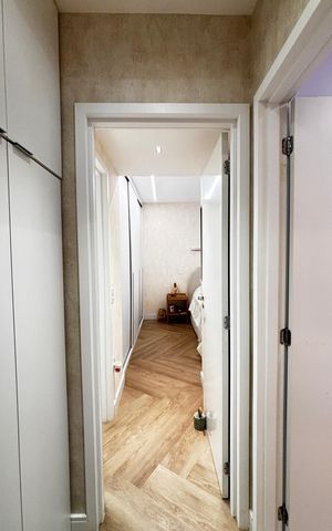 Apartamento à venda com 79m², 2 quartos e 2 vagas Apartamento à venda com 79m², 2 quartos e 2 vagasCorredor