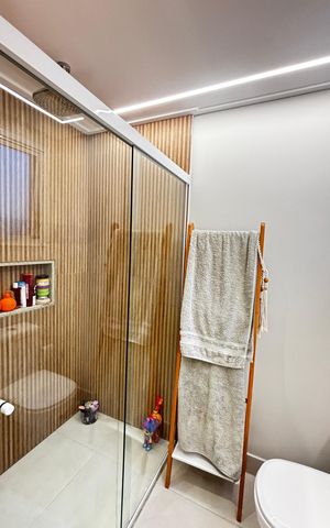 Apartamento à venda com 79m², 2 quartos e 2 vagas Apartamento à venda com 79m², 2 quartos e 2 vagasBanheiro da Suíte 1