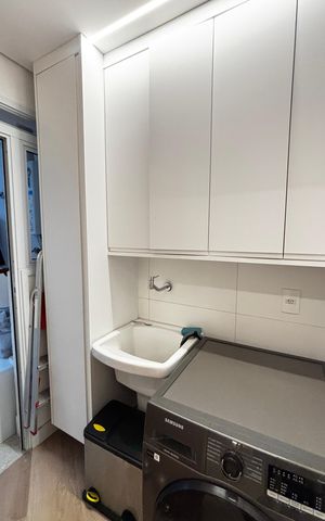 Apartamento à venda com 79m², 2 quartos e 2 vagas Apartamento à venda com 79m², 2 quartos e 2 vagasÁrea de Serviço