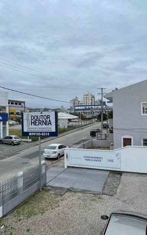 Casa para alugar com 352m², 2 quartos e 6 vagas Casa para alugar com 352m², 2 quartos e 6 vagasVista do Quarto 1
