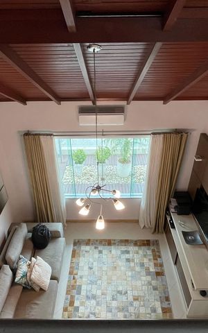 Casa para alugar com 352m², 2 quartos e 6 vagas Casa para alugar com 352m², 2 quartos e 6 vagasVista do piso superior/ Sala