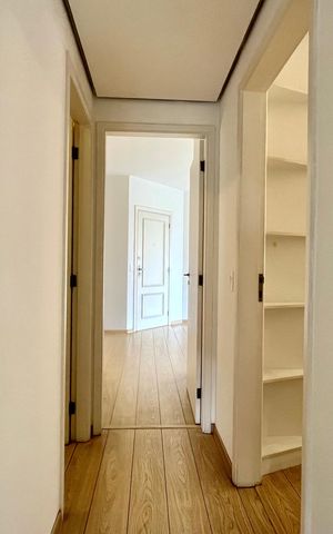 Apartamento à venda com 98m², 3 quartos e 2 vagas Apartamento à venda com 98m², 3 quartos e 2 vagasCorredor
