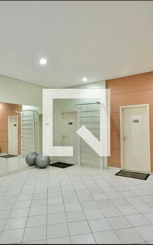Apartamento à venda com 98m², 3 quartos e 2 vagas Apartamento à venda com 98m², 3 quartos e 2 vagasÁrea comum - Academia